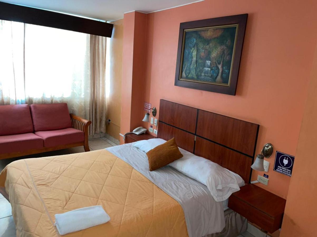 Tropical Inn Hotel Guayaquil Exterior foto
